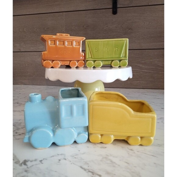 Vintage Shawnee Pottery S.R.R. Train Engine & Train Car Planters 4pc Set #552 - Picture 3 of 16